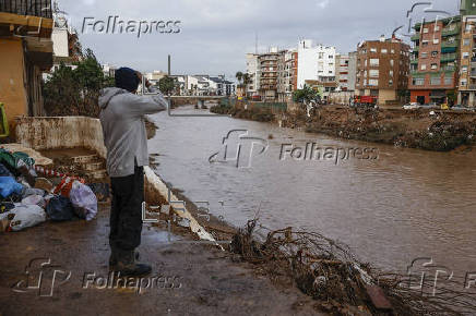 AEMET pasa de rojo a naranja el aviso que afecta a las zonas mas afectadas por la DANA de hace 16 das