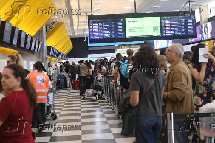 Grande movimentao de passageiros neste incio de dezembro