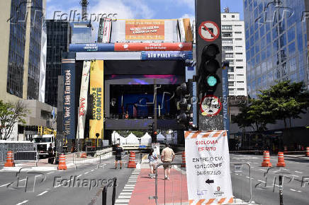 Preparativos Ano Novo na Paulista