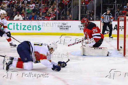 NHL: Florida Panthers at New Jersey Devils