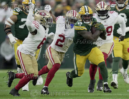 NFL: San Francisco 49ers at Green Bay Packers