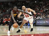 NBA: Atlanta Hawks at Chicago Bulls