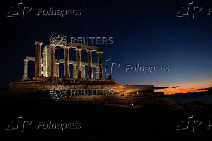 Greece showcases ancient temple of Poseidon in Cape Sounion with new lighting