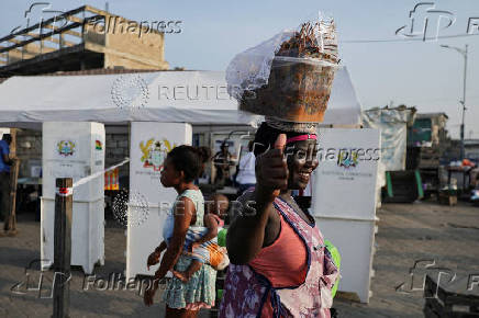 Ghana holds presidential and parliamentary election