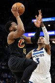 NBA: Cleveland Cavaliers at Minnesota Timberwolves