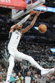 NBA: Memphis Grizzlies at San Antonio Spurs