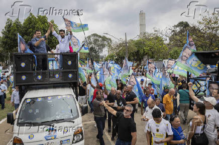 O prefeito e candidato Ricardo Nunes (MDB), faz carreata em SP