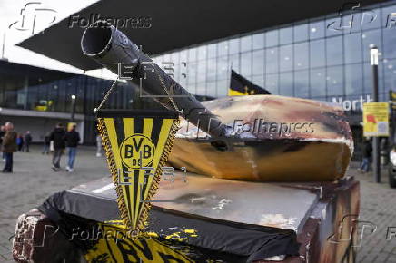 Protest at General Meeting of Borussia Dortmund