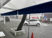 Chuva e alagamento no bairro dos Jardins, em So Paulo (SP)