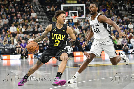 NBA: San Antonio Spurs at Utah Jazz