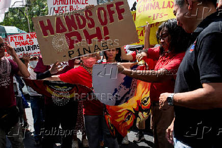 FILE PHOTO: Filipino protesters hold a protest outside of Chinese Consulate in Makati, Philippines