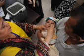 Polio vaccination campaign in Pakistan