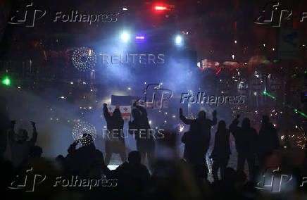 Georgian opposition supporters protest against government's EU application delay