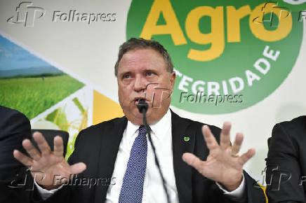 Blairo Maggi anuncia o resultado da balana comercial do agronegcio 