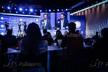 Boulos e Ricardo Nunes durante debate da Record/Estado