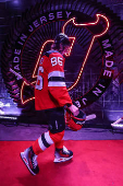 NHL: Pittsburgh Penguins at New Jersey Devils