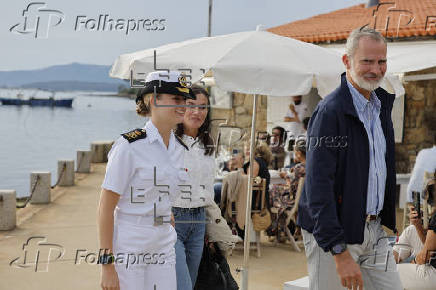 Los reyes Felipe y Letizia almuerzan con Leonor en Villagarca de Arousa