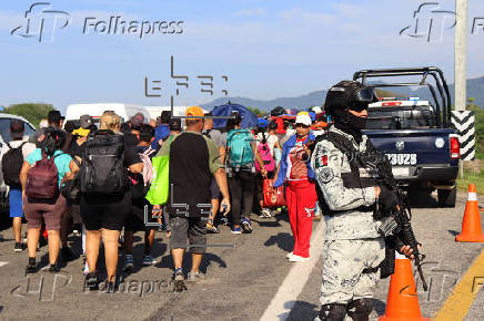 La caravana migrante denuncia un cerco policial en el sur de Mxico