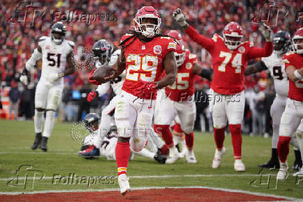 NFL: AFC Divisional Round-Houston Texans at Kansas City Chiefs