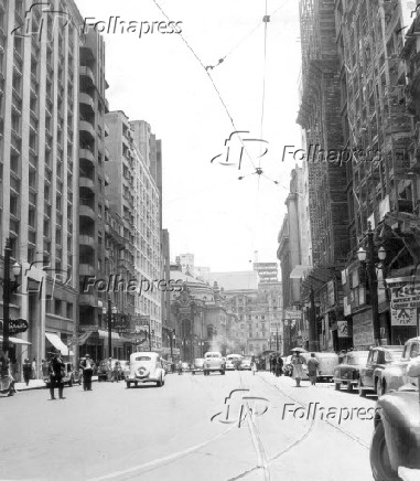 1957Rua Xavier de Toledo, centro de