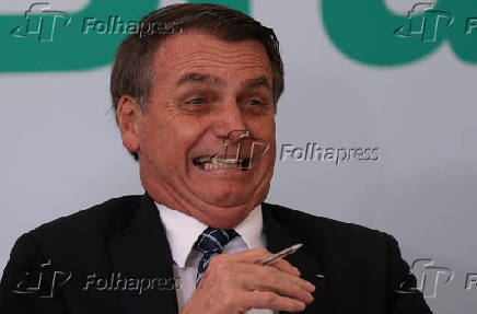 Bolsonaro no lanamento do programa Mdicos pelo Brasil