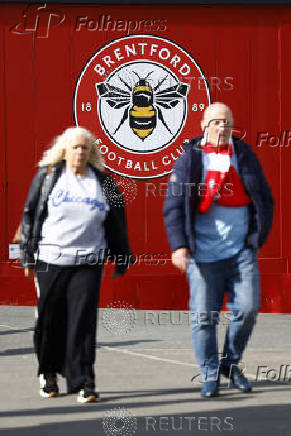 Premier League - Brentford v Wolverhampton Wanderers