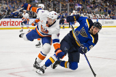 NHL: New York Islanders at St. Louis Blues