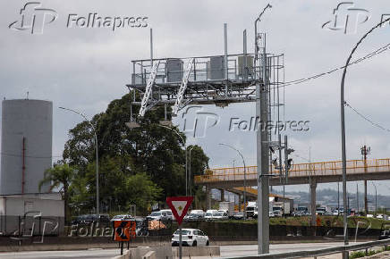 Radar free flow na rodovia presidente Dutra