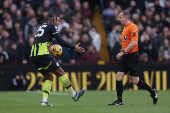 Premier League - Aston Villa v Manchester City