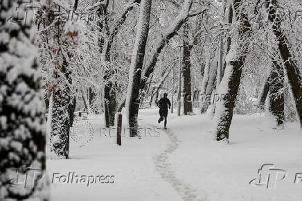 Heavy winter snowfall in Belgrade