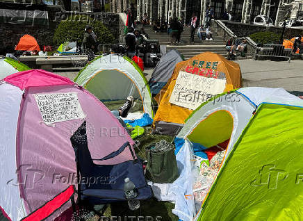 City College of New York students set up a tent encampment and protest in support of Palestinians