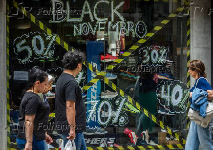 BLACK FRIDAY / ECONOMIA / CONSUMIDORES / VENDAS