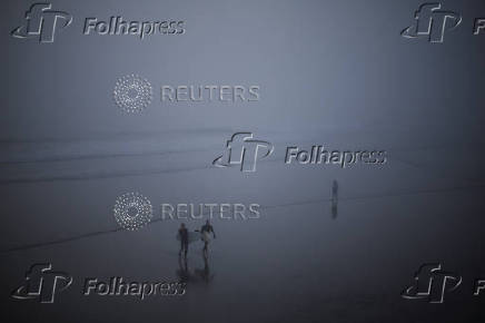 Fog shrouds Venice Beach