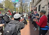 Universidad de Columbia da 48 horas a estudiantes pro palestinos para limitar su protesta