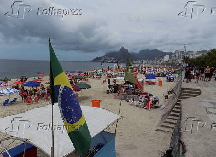 PRAIAS DO ARPOADOR E COPACABANA NESTE DOMINGO.