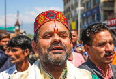 Hindu faithfuls celebrate Lord Rama's birthday in Srinagar
