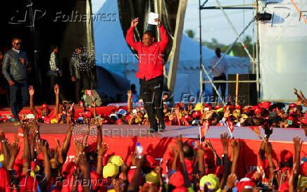 Mozambique opposition party Frelimo holds final rally ahead of election