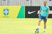 SELECAO BRASILEIRA, TREINO