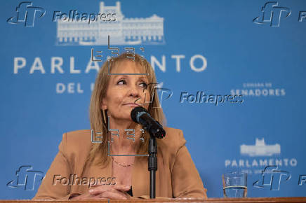 La actual vicepresidenta de Uruguay inicia con la electa la transicin en el Legislativo