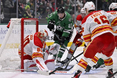 NHL: Calgary Flames at Dallas Stars