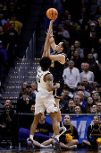 NCAA Basketball: NCAA Tournament First Round-UC San Diego at Michigan