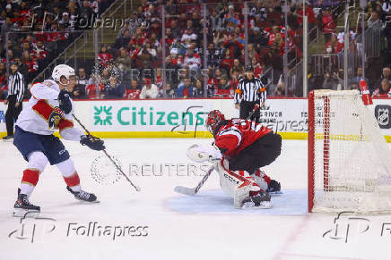 NHL: Florida Panthers at New Jersey Devils