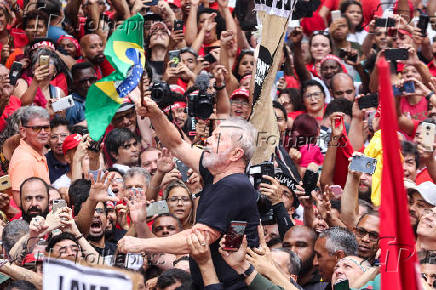 O ex-presidente Lula em ato no Sindicato dos Metalrgicos do ABC