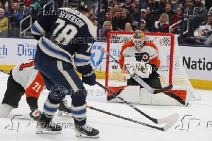 NHL: Philadelphia Flyers at Columbus Blue Jackets