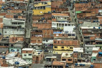Favela verticalizada em Perus, na zona norte de So Paulo