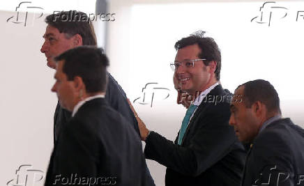 Presidente Bolsonaro acompanhado do secretrio da Secom, Fabio Wajngarten