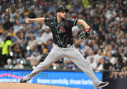 MLB: Arizona Diamondbacks at Milwaukee Brewers