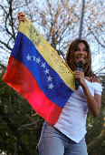 Venezuela's opposition calls for a world-wide protest, in Buenos Aires