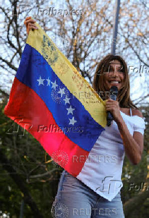 Venezuela's opposition calls for a world-wide protest, in Buenos Aires