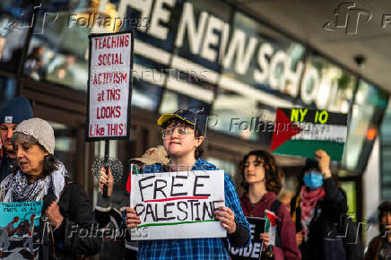 Protests continue amid ongoing conflict between Israel and the Palestinian Islamist group Hamas in New York